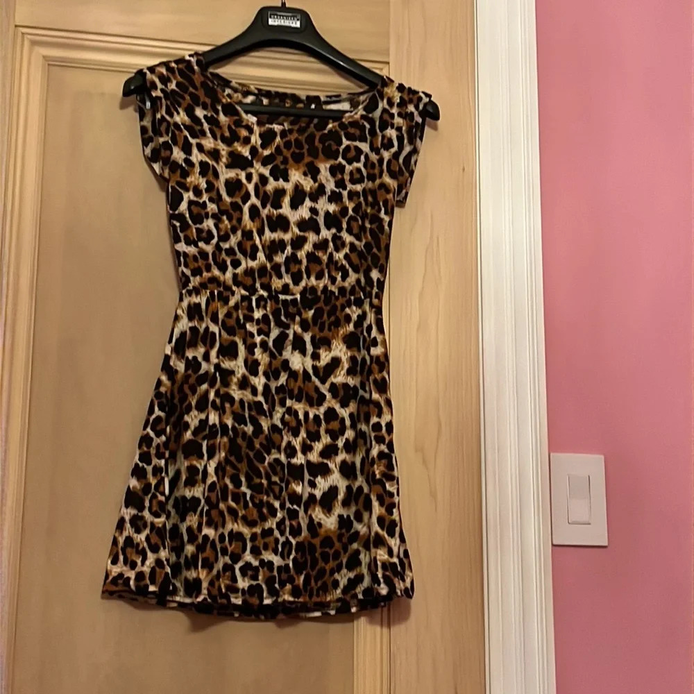 New Leopard Print Mini Dress Night-Out Sz S - Picture 5 of 5